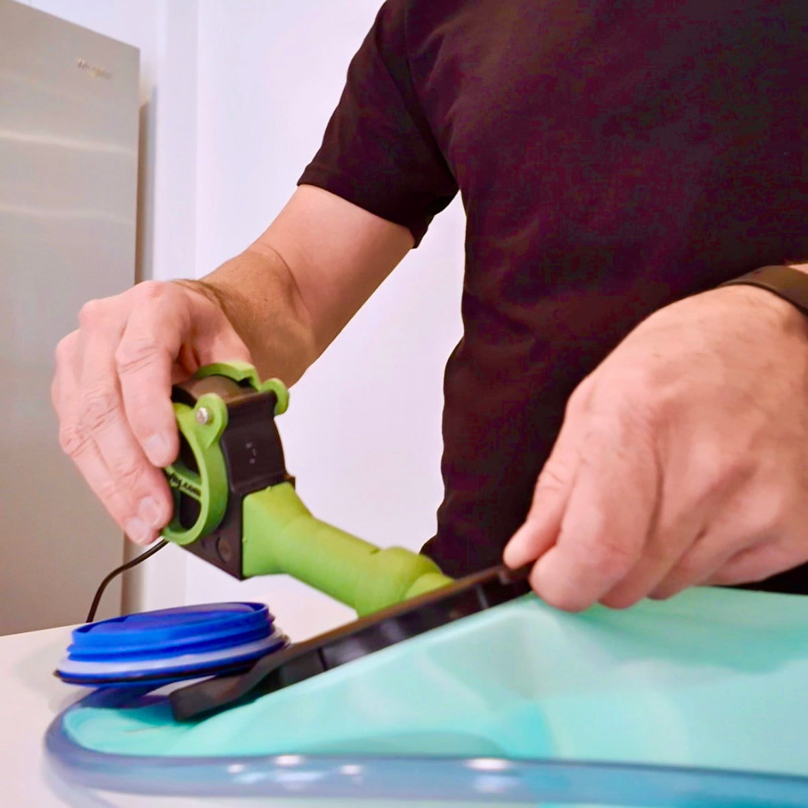 Simple way to dry your water bladder without need of a cleaning kit