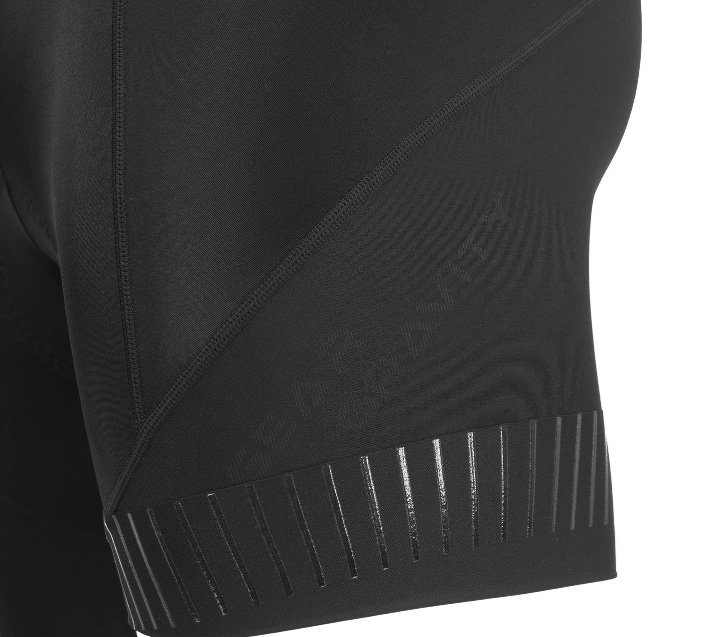 integrated seamless leg grippers means no sausage legs. 